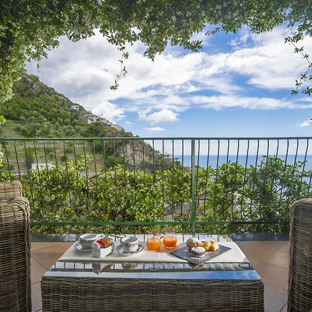 Hotel Pellegrino 3*