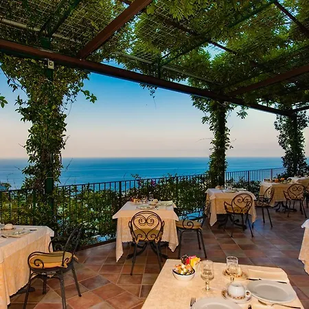 Hotel Pellegrino 3*