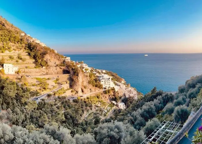 Otel Pellegrino 3*